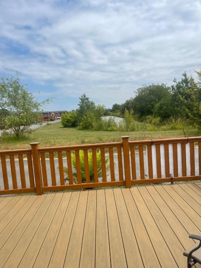 Fern Lodge With Hot Tub Stonham Aspall Экстерьер фото