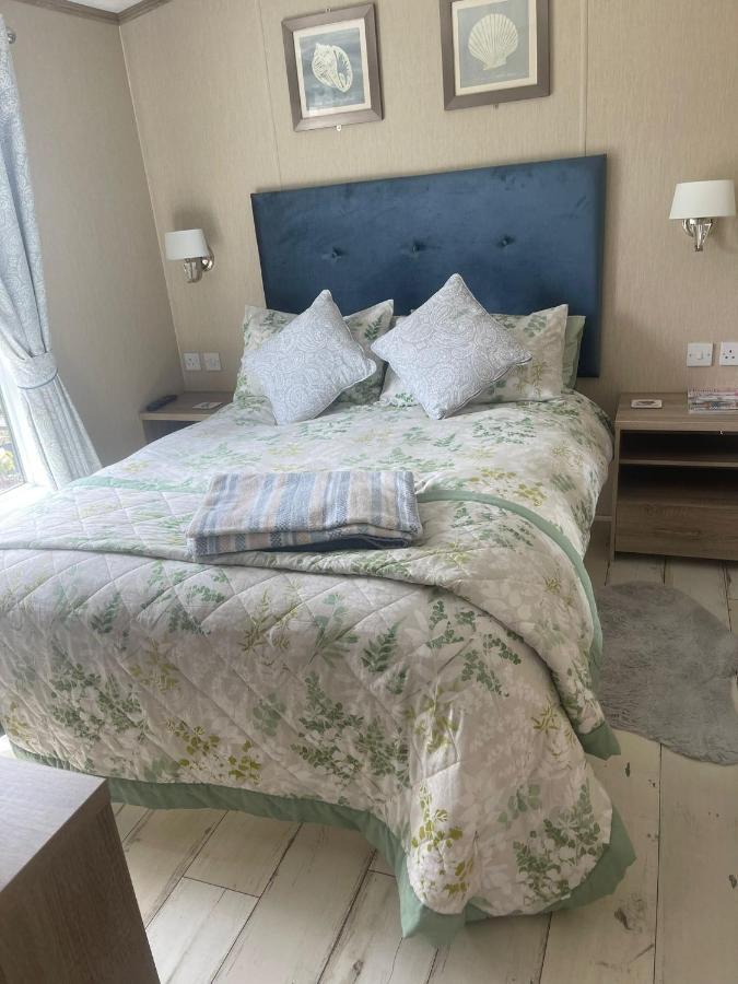 Fern Lodge With Hot Tub Stonham Aspall Экстерьер фото